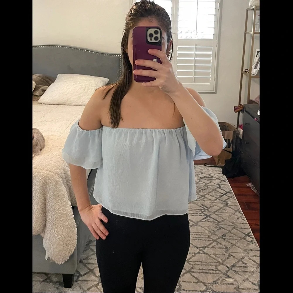 Forever21 Strapless Woven Light Blue Crop Top with Sleeves Size Small New - Picture 4 of 8